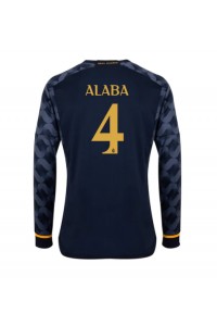 Real Madrid David Alaba #4 Jalkapallovaatteet Vieraspaita 2023-24 Pitkähihainen